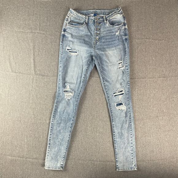 Arizona Jeans Womens 11 Light Wash Blue Distressed Thrashed Holes - Picture 1 of 12